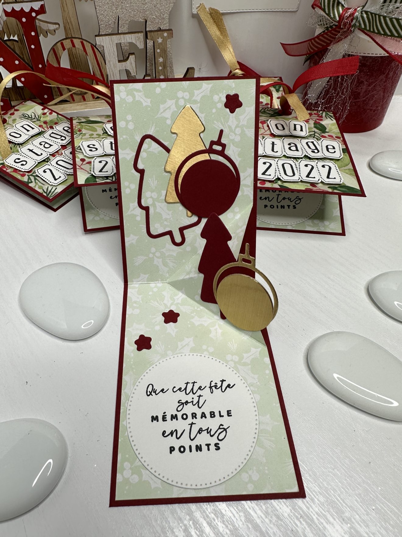 Des cadeaux pour on stage Scrap with Steph